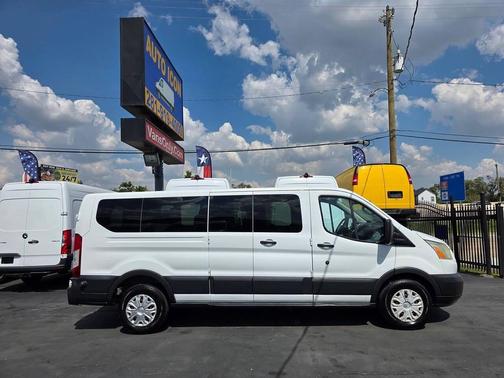 2015 Ford Transit-350 XLT