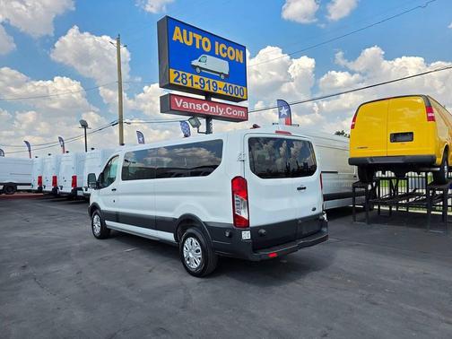 2015 Ford Transit-350 XLT