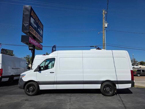 2025 Mercedes-Benz Sprinter 2500 High Roof
