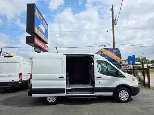 2018 Ford Transit-150 Base