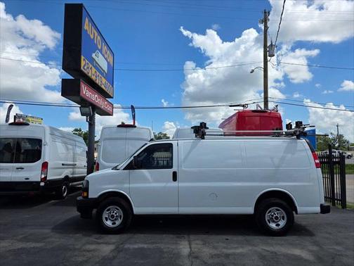 2022 GMC Savana 2500 Work Van