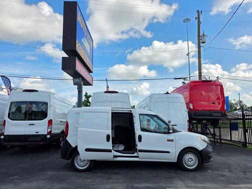 2021 RAM ProMaster City Tradesman