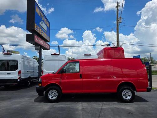 2021 Chevrolet Express 2500 RWD 2500 Regular Wheelbase WT