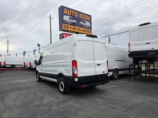 2020 Ford Transit-250 Base