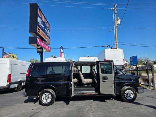 2013 Chevrolet Express 3500 LT