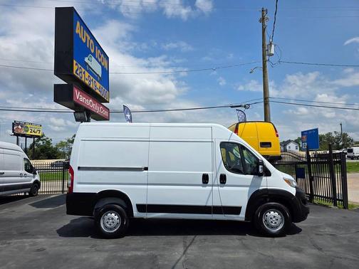 2023 RAM ProMaster 1500 Base