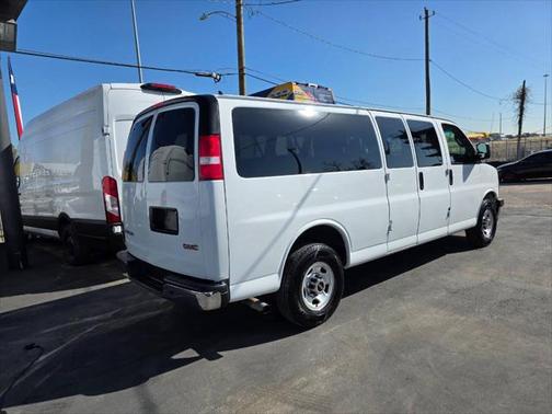 2018 GMC Savana 3500 LT