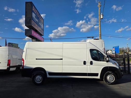 2023 RAM ProMaster 2500 High Roof