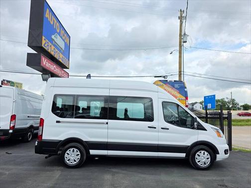 2022 Ford Transit-350 XLT