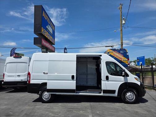 2023 RAM ProMaster 2500 High Roof