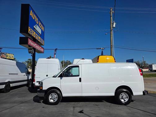 2021 Chevrolet Express 2500 RWD 2500 Regular Wheelbase WT