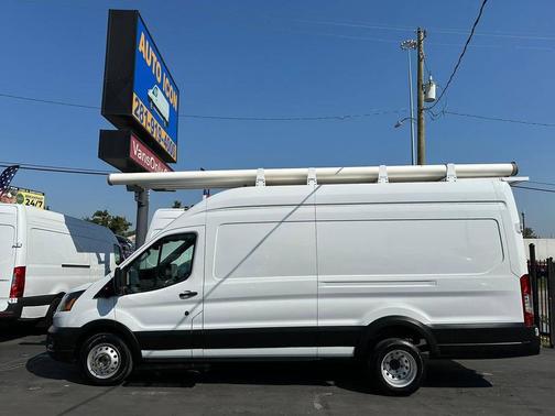 2022 Ford Transit-350 Base