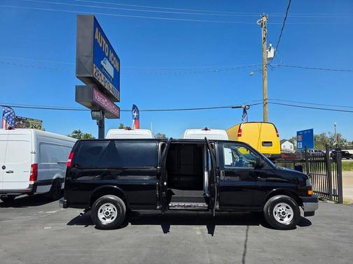 2023 GMC Savana 3500 RWD 3500 Extended Wheelbase Work Van