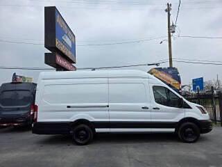 2023 Ford Transit-250 Base