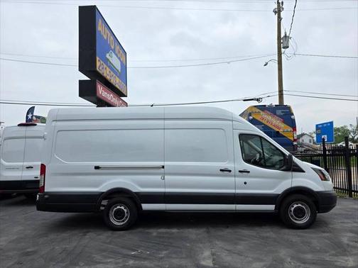 2017 Ford Transit-350 Base