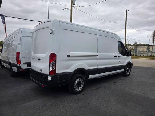 2015 Ford Transit-250 Base