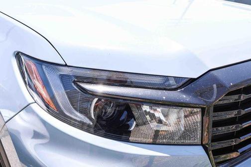 Sonic Gray Pearl 2024 Honda Passport Black Edition