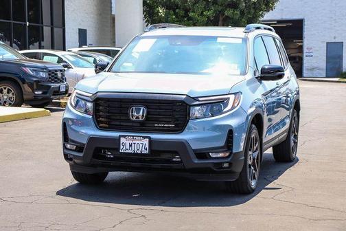 Sonic Gray Pearl 2024 Honda Passport Black Edition