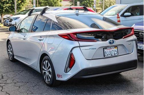 2022 Toyota Prius Prime XLE
