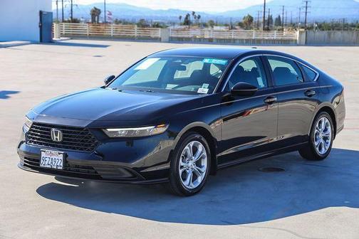 Crystal Black Pearl 2023 Honda Accord Hybrid EX-L