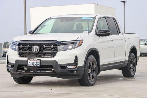 2025 Honda Ridgeline Black Edition