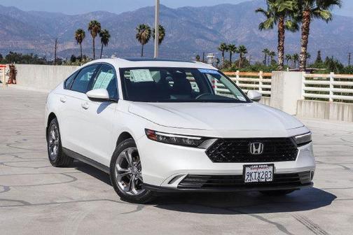 Platinum White Pearl 2024 Honda Accord EX
