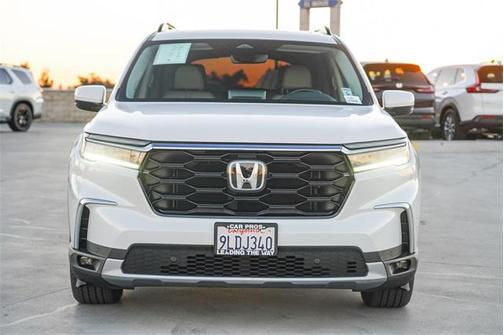 2024 Honda Pilot Touring