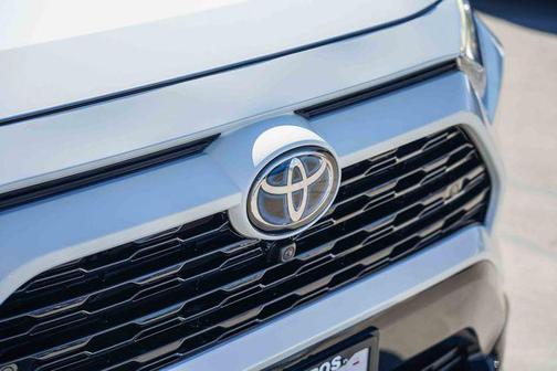 2022 Toyota RAV4 Hybrid XSE