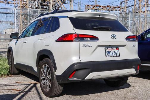 2024 Toyota Corolla Cross XLE