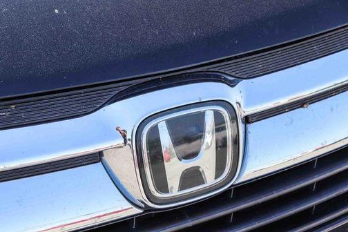 Crystal Black Pearl 2019 Honda Odyssey Touring