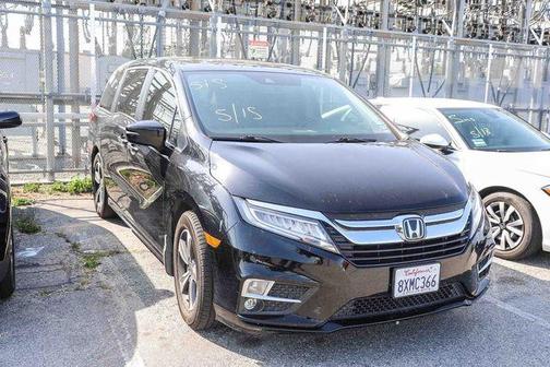 Crystal Black Pearl 2019 Honda Odyssey Touring