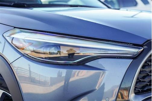 2022 Toyota Corolla Cross XLE