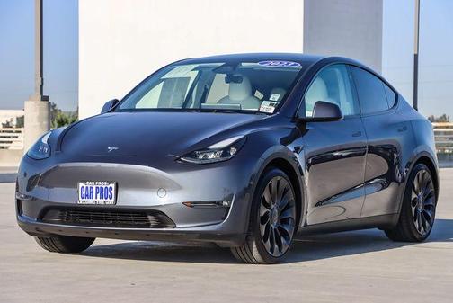 2023 Tesla Model Y Performance