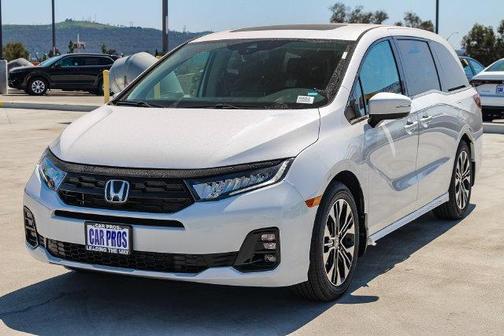 Platinum White Pearl 2026 Honda Odyssey Elite