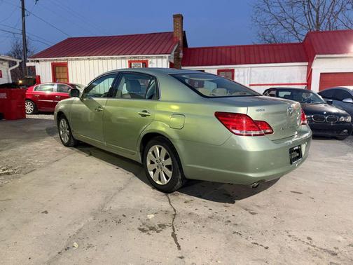 2006 Toyota Avalon XLS