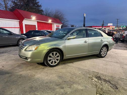 2006 Toyota Avalon XLS