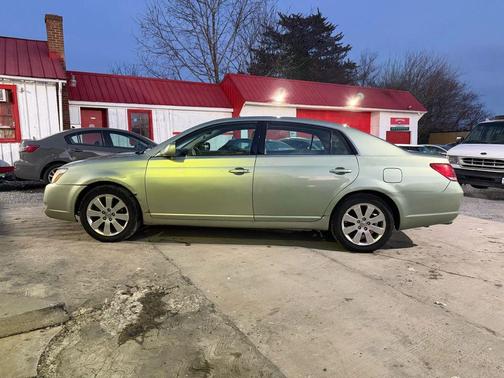 2006 Toyota Avalon XLS