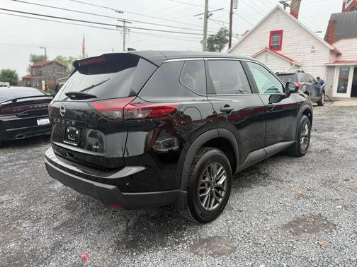 2024 Nissan Rogue S