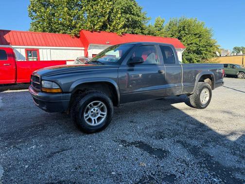 2003 Dodge Dakota Base