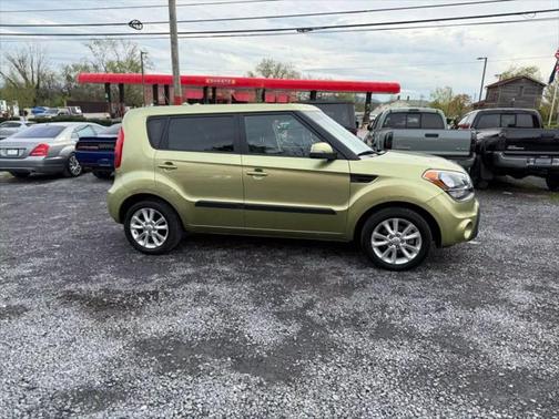 2012 Kia Soul +