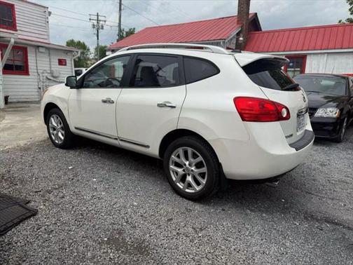 2011 Nissan Rogue SV