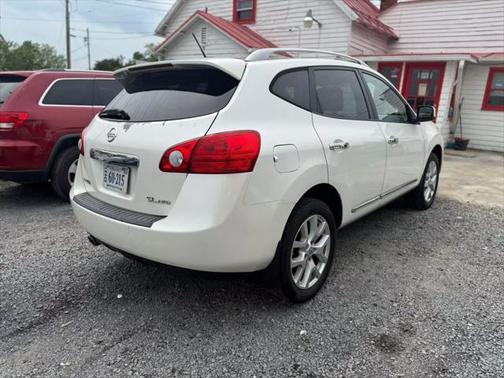 2011 Nissan Rogue SV