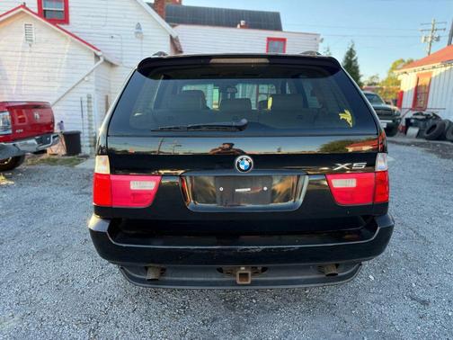 2004 BMW X5 3.0i