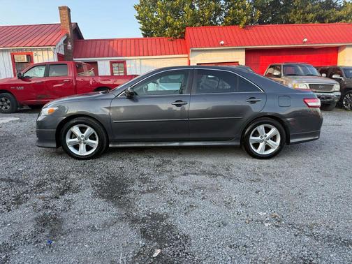 2010 Toyota Camry LE