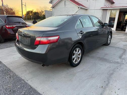 2009 Toyota Camry Sedan 4D