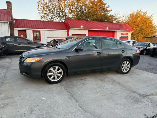 2009 Toyota Camry Sedan 4D