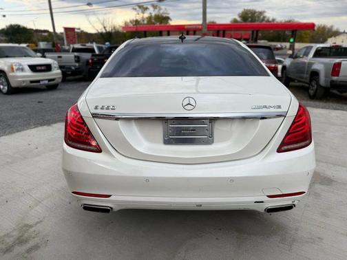 2015 Mercedes-Benz S-Class S 550 Sedan 4D