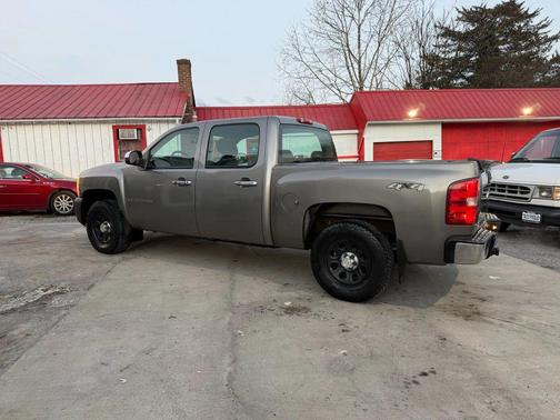 2009 Chevrolet Silverado 1500 Work Truck Crew Cab