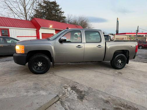 2009 Chevrolet Silverado 1500 Work Truck Crew Cab