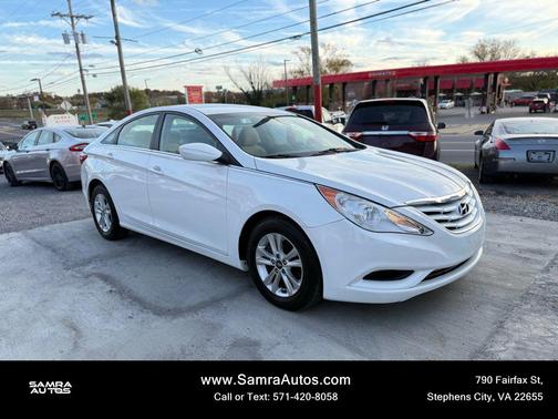 2011 Hyundai SONATA GLS